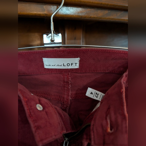 Women's Vtg LOFT Skinny Jeans in Burgundy - Picture 2 of 3